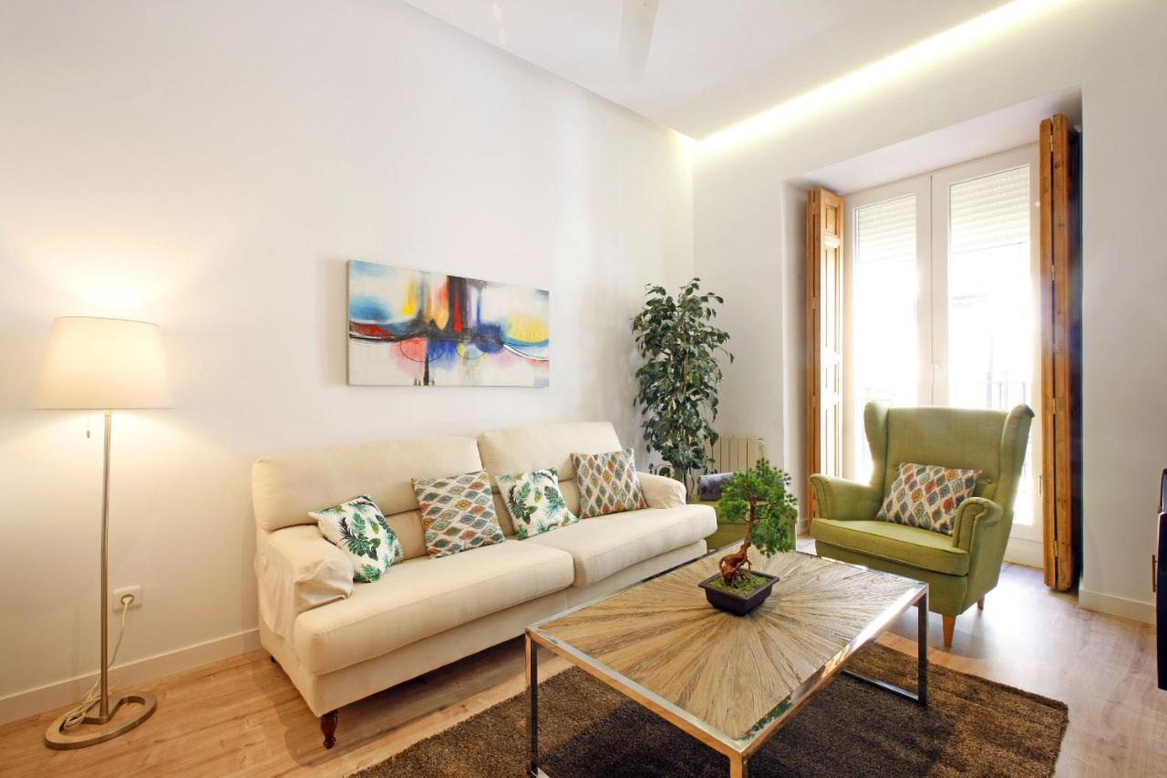 Reina Sofia Boutique I Apartment Madrid Exterior photo